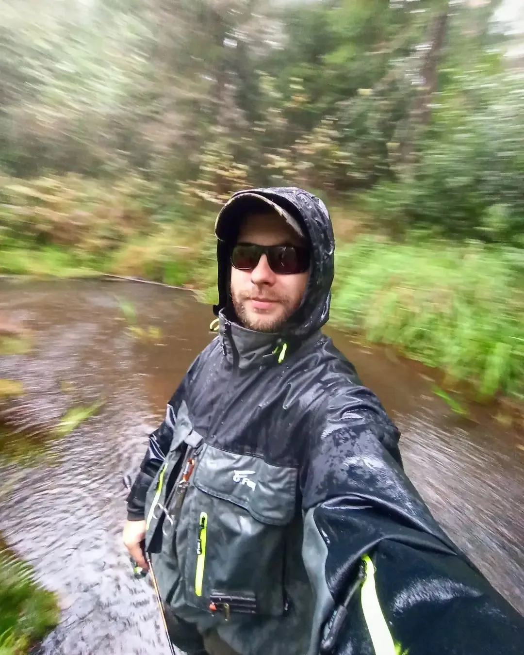 8 Fans Waterproof Fishing Jacket: Stay Dry, Stay Comfortable